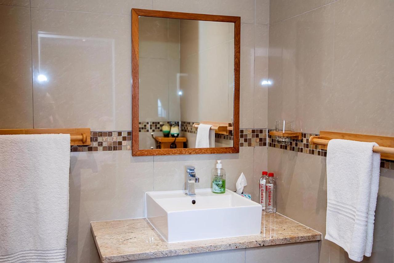 Aha Guest House Sea View Екстериор снимка