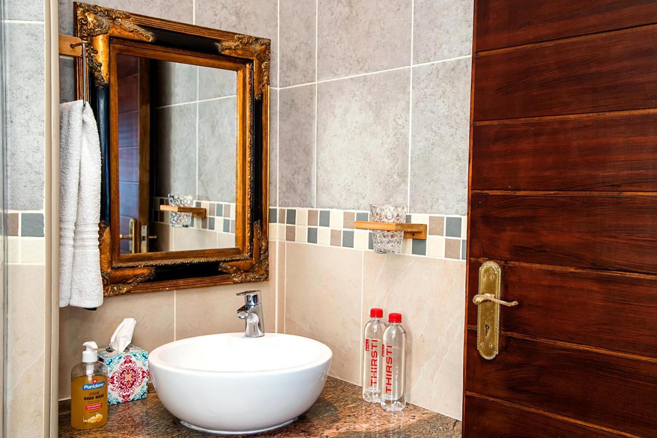 Aha Guest House Sea View Екстериор снимка
