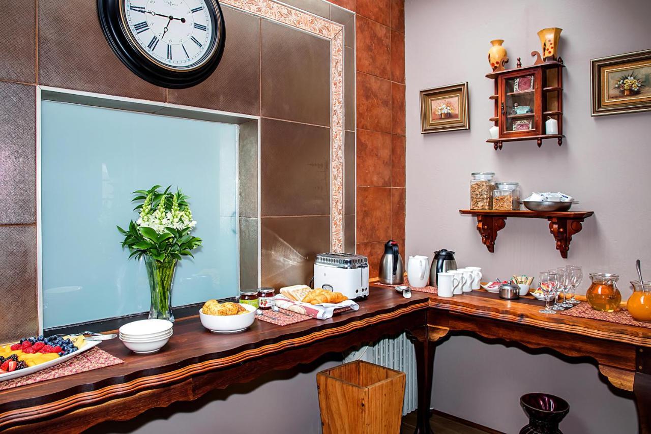 Aha Guest House Sea View Екстериор снимка